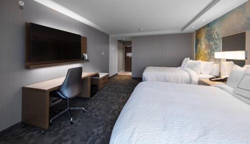 Double Queen Room