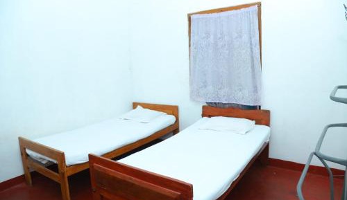Double or Twin Room with Shared Bathroom