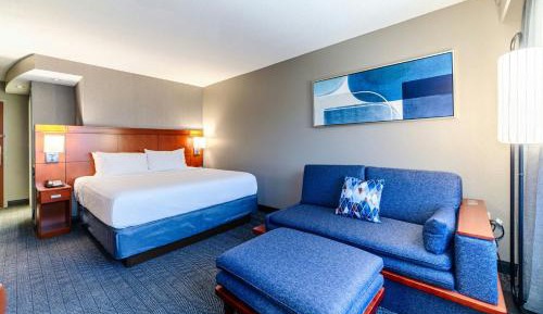 King Room with Sofa Bed