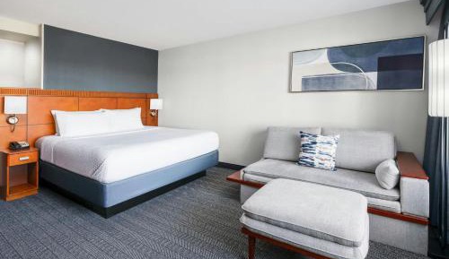 King Room with Sofa Bed