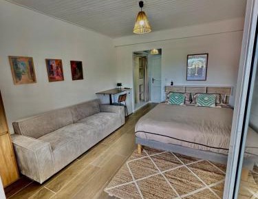 One-Bedroom Apartment with Terrace