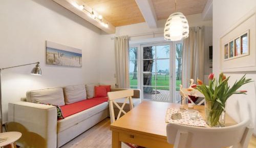 Superior One-Bedroom Apartment