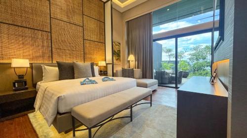 Premiere One Bedroom Suite