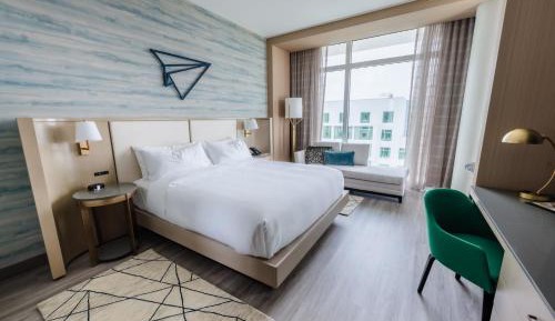 Standard King Room