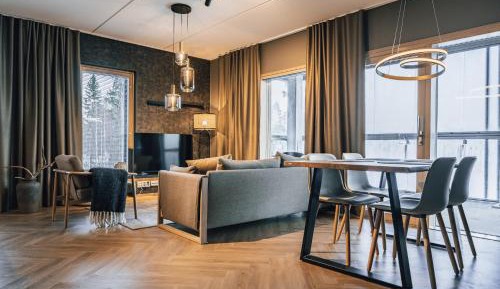 Two-Bedroom Deluxe Apartment
