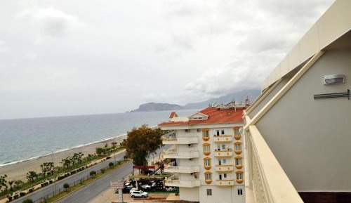 Family Room with Sea View