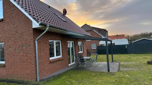 Three-Bedroom Holiday Home 