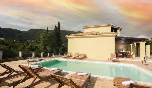 Villa with Private Pool