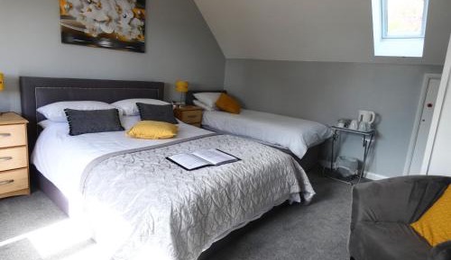 Superior Triple Room with Sea View
