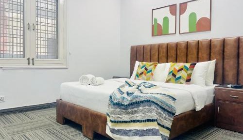 Superior One-Bedroom Apartment