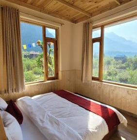 Double Room with Mountain View