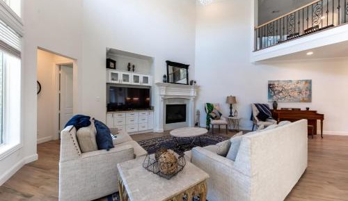 Four-Bedroom Holiday Home