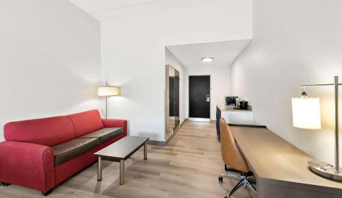 King Room with Sofa Bed - Disability Access
