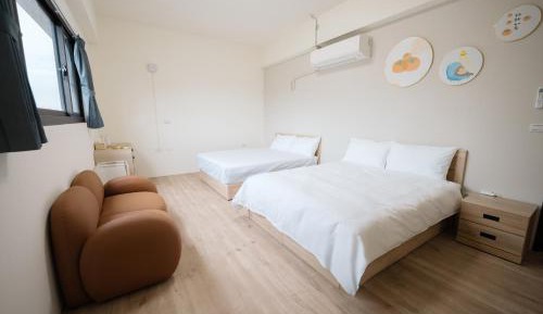 Classic Quadruple Room