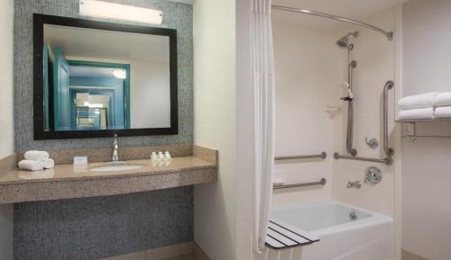 King Room - Hearing Accessible