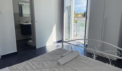 Quadruple Room with Balcony