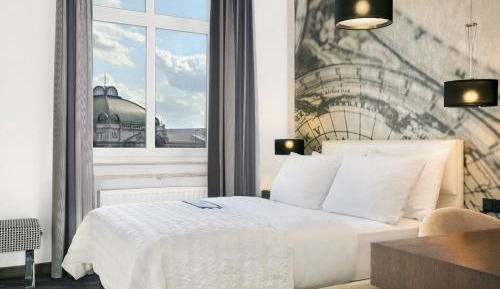 Grand Deluxe, Guest room, 1 King, City view