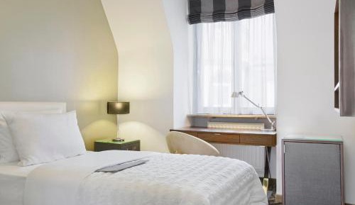 Small Single Room