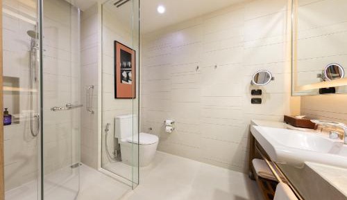 Executive Superior Double or Twin Room with  Lounge Access