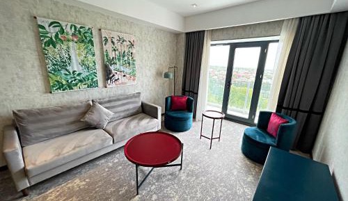Executive Suite