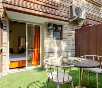 Double Room with Patio