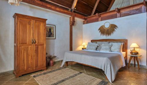 Deluxe Double Room with Balcony and Sea View