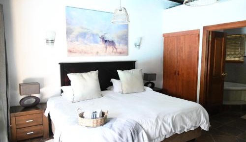King Room with Pool View