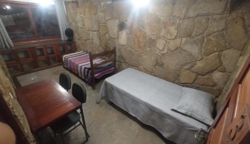 Basic Triple Room with Shared Bathroom