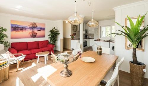 Four-Bedroom Penthouse Apartment