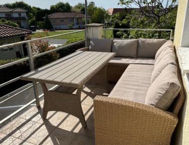 Three-Bedroom Deluxe Apartment