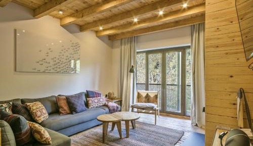 Four-Bedroom Apartment