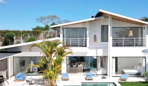 Three-Bedroom Vacation Home 