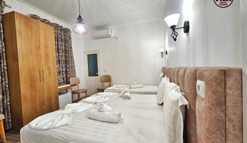 Comfort Triple Room with Shower