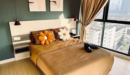 Two-Bedroom Apartment with City View