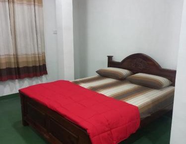 Family Room with Mountain View