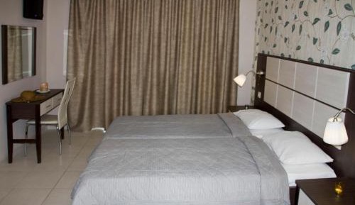 Standard Twin Room with Sea View