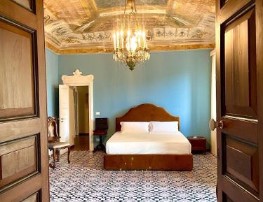 King Room with Balcony