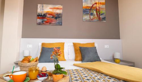 Deluxe Double Room with Balcony and Sea View