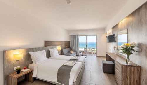Superior Double or Twin Room with Sea View