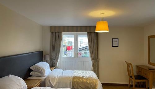 Twin Room with Balcony