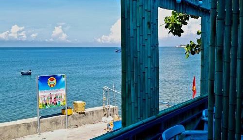 Family Room with Sea View