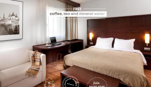 Deluxe Room with 1 Double Bed