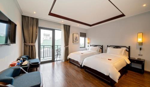 Deluxe Room with Balcony