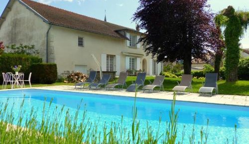 Holiday Home (10 Adults)