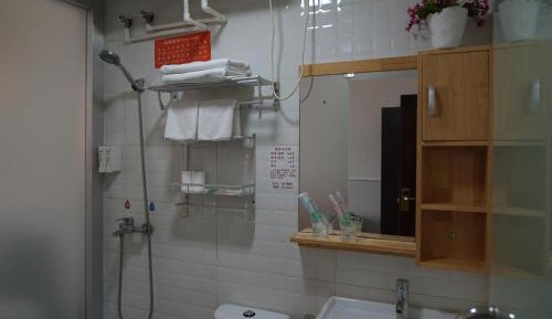 Triple Room with Bathroom
