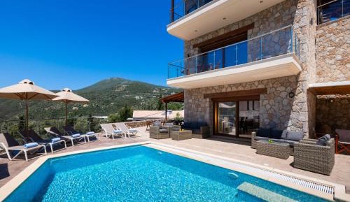 Villa with Sea View