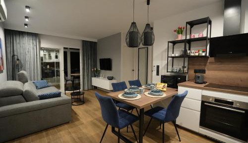 Two-Bedroom Apartment with Balcony and Sea View