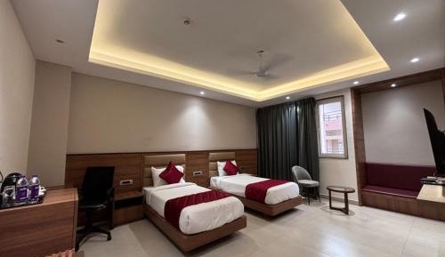 Deluxe Double or Twin Room