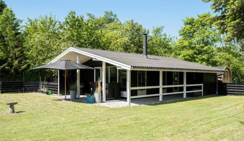 Two-Bedroom Holiday Home