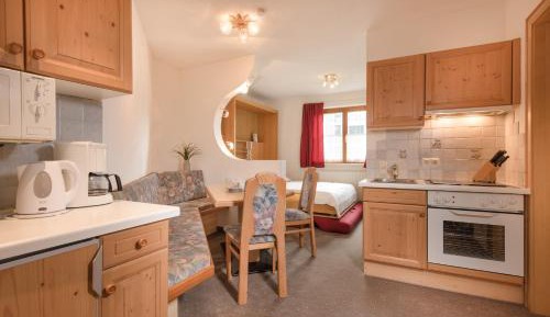 One-Bedroom Apartment with Balcony